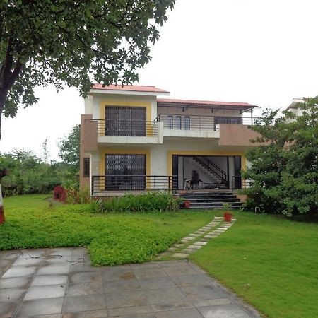 Wada Watermark Villa By Camp Sutra Kanchad Ngoại thất bức ảnh